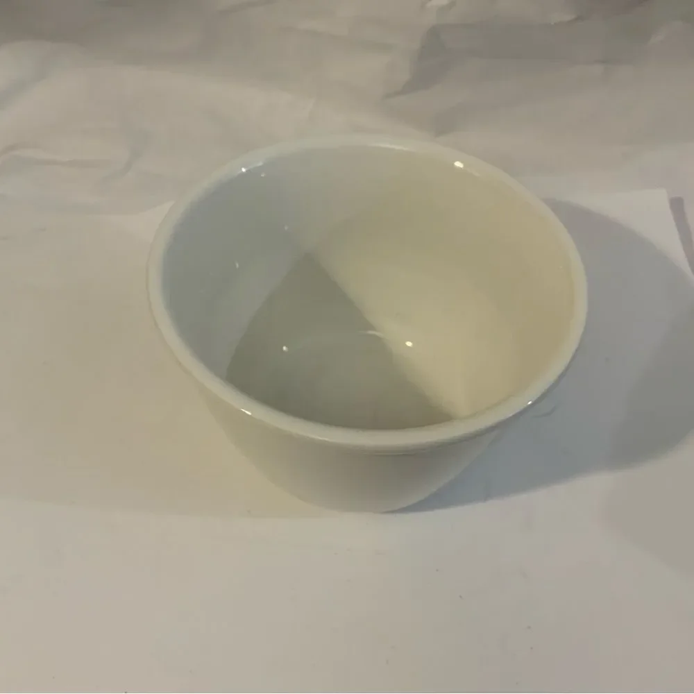 CRATE & BARREL 5.5 Inch White Porcelain Cereal Bowl MINT COND A9